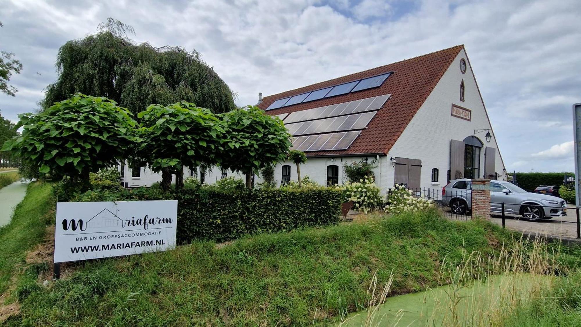 Mariafarm Bed & Breakfast Zevenbergen Eksteriør bilde